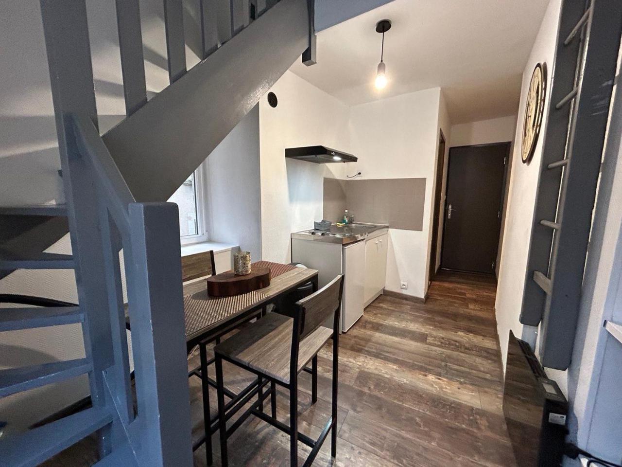 La Casa O - Cosy In The Very Center Apartment แชร์บูร์ก อ็อง กงต็องแต็ง ภายนอก รูปภาพ